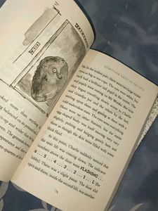 Roald Dahl &amp; Sophie&#39;s World