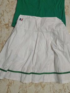 Buying from Bangkok Cute Green &amp; White Outfit Set