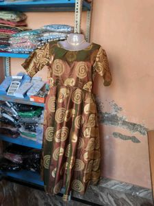 Elegant Brown Patterned Dress