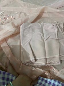 Unstich Suit