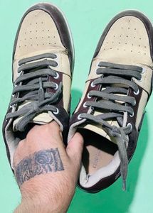 Clog London Sneakers