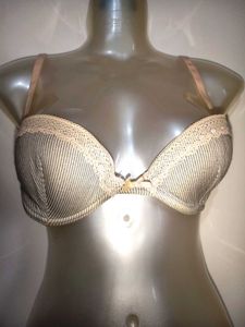 🎁Buy 2, Get 2 Free🎁Striped Padded Bra 32 C