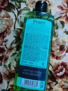 Pears Oil-Clear &amp; Glow Body Wash
