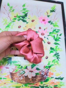 Amazing Set Of Scrunchie And Bow