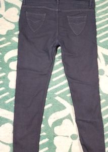 Black SLIM FIT Pants/Jeans For Women In New Condition No Flaws Nothing Waist 36 Length 35 Make Your Offers But Make Good Offers