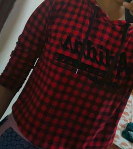 Cropped Hoodie Tshirt