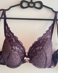 Lace Detail Bra