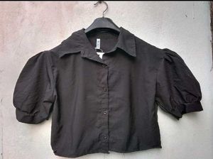 New With Tag Korean Cute Crop Shirt