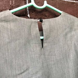 Grey Puff Sleeve Crop.