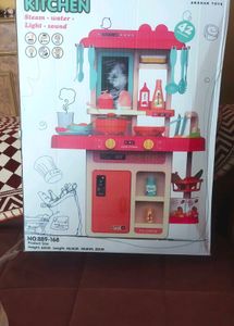 Modern Kitchen Set With Light Steam N Sound Water
