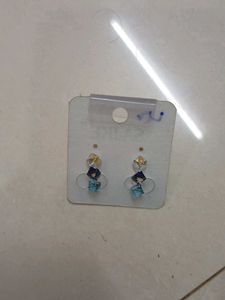 Beautiful Studs And Saree Pings Combo