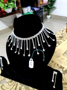 Sparkling Rhinestone Choker Necklace &amp; Earring Set