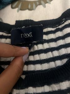Stretchable Top