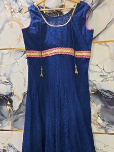 brand new Elegant Blue &amp; Pink anarrkalarge /XL