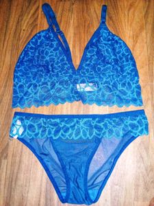 Clovia Fancy Set
