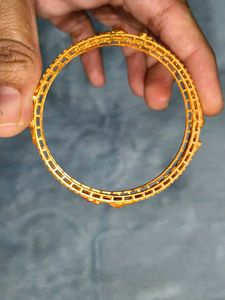 Gold-toned Bangle Set