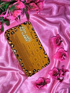 Too Faced Eyeshadow Palette