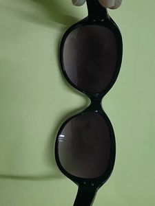 Black Cat-Eye Sunglasses