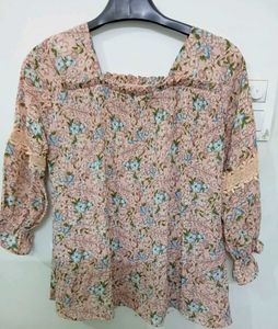 Floral Printed 🌸🌺 Plated Top