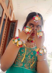 Floral Jewellery Set