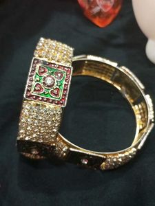 Sparkling Gold-Tone Bangle