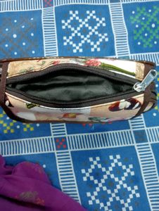 Pouch for school contain three Zip