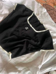 Black &amp; White Trim Top