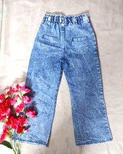 Blue Straight Fit Jeans (Women)