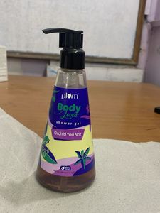 Plum Body Lovin' Shower Gel