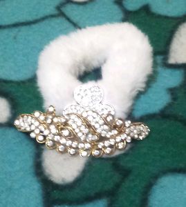 Clutcher, Furr Hair Band, Jewelled Barrette