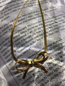Gold Bow Snake Chain Necklace