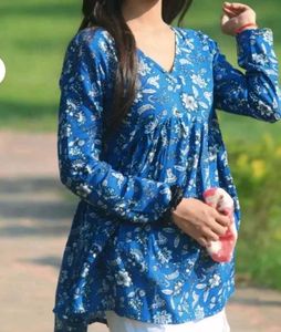 Blue Floral Print Top