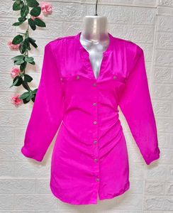 Size 34/36  🎁Buy 2 Get 1 Free 🎁Magenta Top