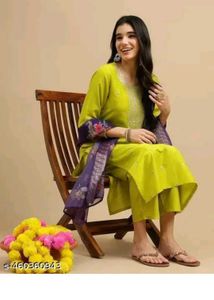 Women Rayon Slub Kurta Set