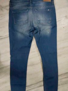 ONLY Distressed Denim Jeans