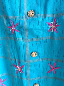 Elegant Blue Embroidered Kurta