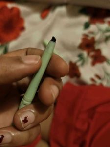 Combo Of Kajal And Eyebrow Pencil
