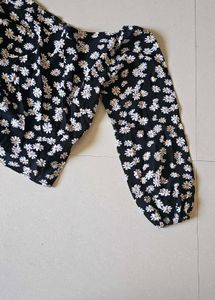 Flower Print Crop Top