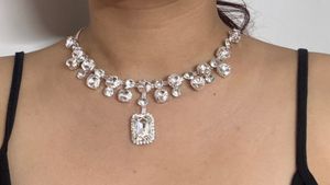 Necklace Set Premium Gift