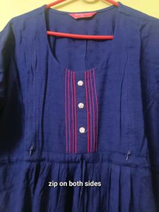 nevi blue feeding gown.