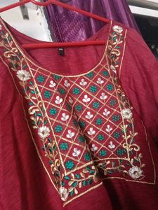 Elegant Embroidered Kurta