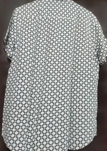 White &amp; Black Printed Shirt For Boy &amp; Men 42 Chest