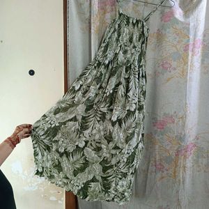 Floral Print Smocked Dress ( Stretchable)