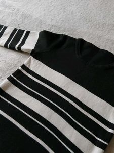 Black And White Top