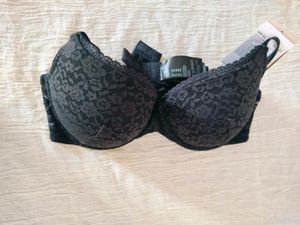 H&amp;M Lacey Soft Padded Bra🤍