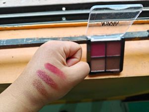 NYKAA BRIDAL SHOWER EYE PALLETTE