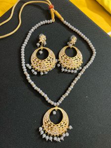 Grey Moti Jewellery Set