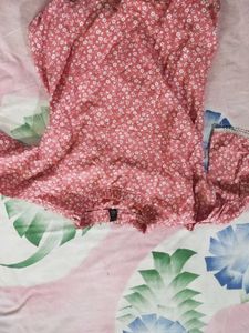 Pink Top🌷💗