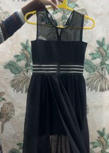 Chic Black Sleeveless Dress