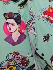 Frida Kahlo Print Button-Down Shirt